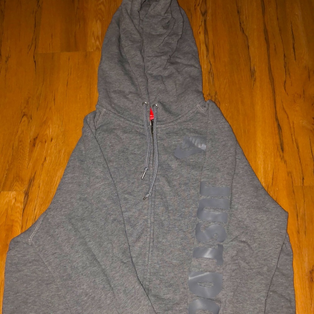 NIKE GREY ZIP UP SIZE M